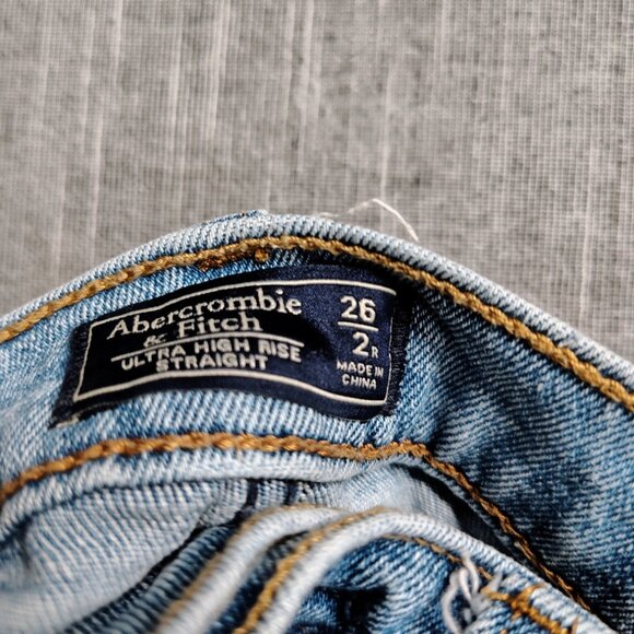 Abercrombie Fitch Jeans Womens Size 26x27 Distressed Ultra High Rise Straight - Picture 11 of 11